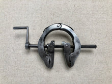 Load image into Gallery viewer, Waist lasting clamp by RAYNAL