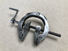 Load image into Gallery viewer, Waist lasting clamp by RAYNAL