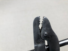 Load image into Gallery viewer, Waist lasting clamp by RAYNAL