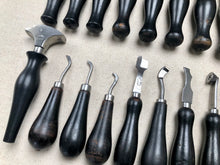 Load image into Gallery viewer, x Shoemaker tool set by Joseph Münch