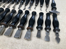 Load image into Gallery viewer, x Shoemaker tool set by Joseph Münch