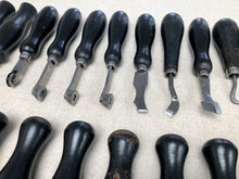 Load image into Gallery viewer, x Shoemaker tool set by Joseph Münch