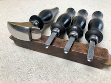 Load image into Gallery viewer, x Shoemaker tool set by Joseph Münch