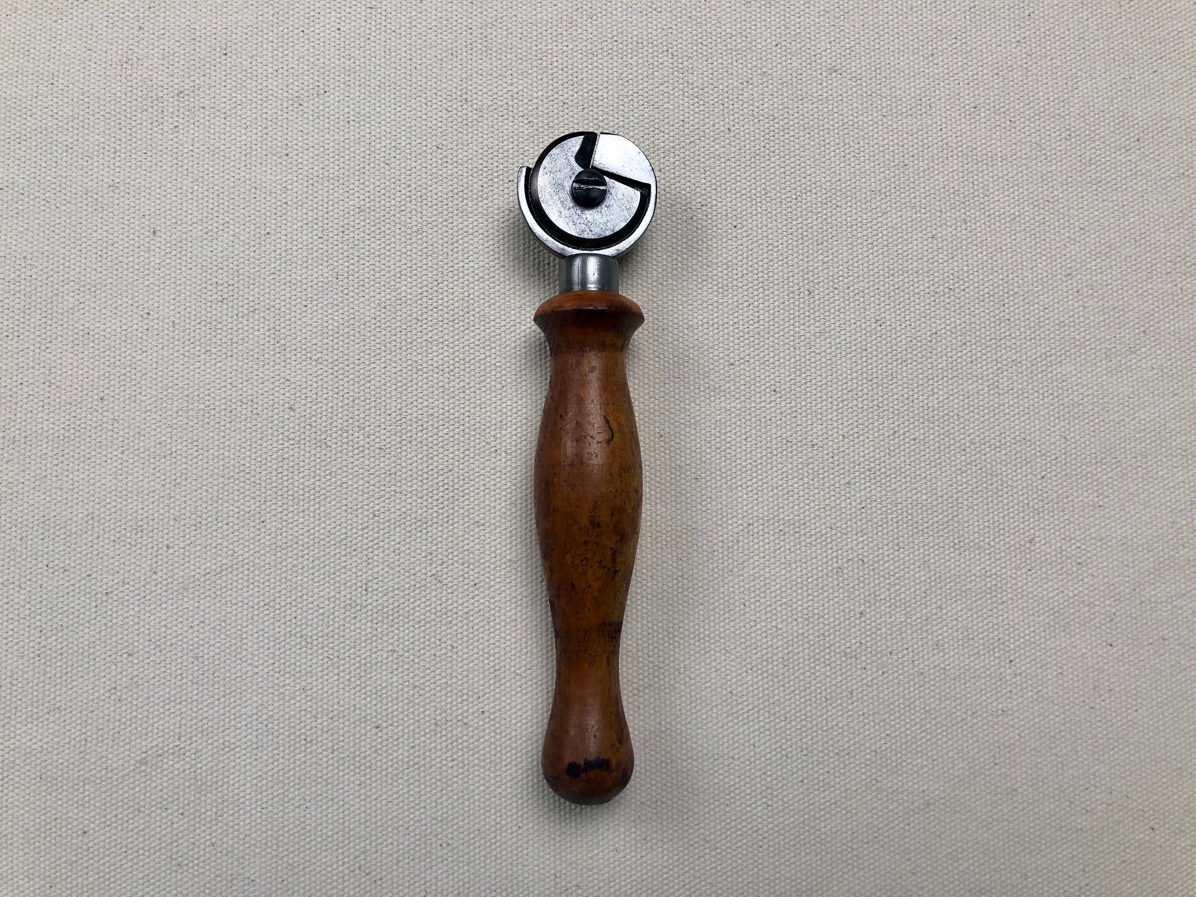 R.Hess ウィール　size25 ドイツ　靴工具 Shoemaker welt knife by R.Hess – Shoemakercraft