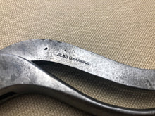 Load image into Gallery viewer, z Barnsley Saddlers Bulldog Pliers for shoe and boot makers