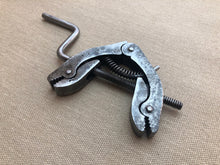 Load image into Gallery viewer, z Shoemaker bootmaker waist lasting clamp - 80 mm