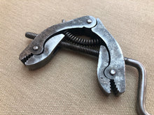 Load image into Gallery viewer, z Shoemaker bootmaker waist lasting clamp - 80 mm