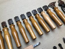 Load image into Gallery viewer, z Shoemaker tool set kit by H.Dürr