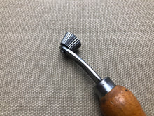 Load image into Gallery viewer, z Shoemaker fudge wheel 15 spi by R.Hess Magstadt