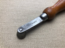 Load image into Gallery viewer, z Shoemaker fudge wheel 15 spi by R.Hess Magstadt