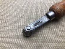 Load image into Gallery viewer, z Shoemaker fudge wheel 11 spi by R.Hess Magstadt