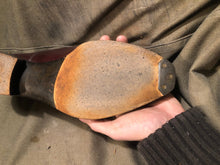 Load image into Gallery viewer, Protective outsole in black