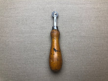 Load image into Gallery viewer, z Pattern wheel by R.Hess Magstadt