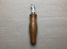 Load image into Gallery viewer, z Heel detailing iron