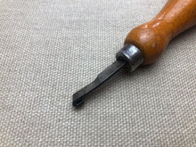 Load image into Gallery viewer, z Channel groover by R.Hess Magstadt