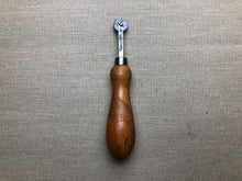 Load image into Gallery viewer, z Pattern wheel by R.Hess - Mesbranco