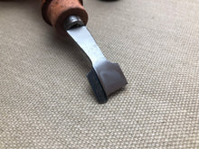 Load image into Gallery viewer, z Feathering knife by H.Dürr