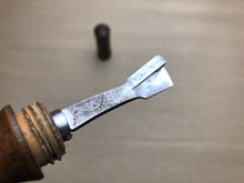 Load image into Gallery viewer, z Feathering knife by Eduard Brinkmann