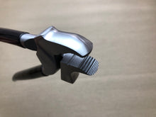 Load image into Gallery viewer, Shoemaker lasting pliers, wide 15 mm