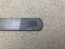 Load image into Gallery viewer, Shoemaker knife TINA 253 G straight small
