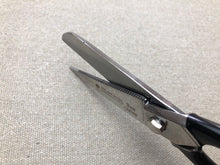 Load image into Gallery viewer, Leather scissors for upper leather by Don Carlos