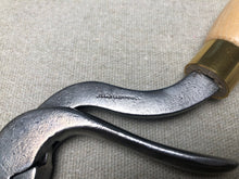 Load image into Gallery viewer, z George Barnsley and Sons Bulldog Pliers