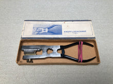 Load image into Gallery viewer, x Button hole punch pliers