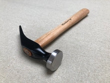Load image into Gallery viewer, Shoemaker hammer 350 gram, black