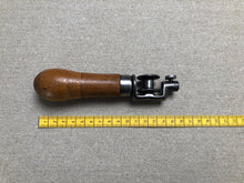 Load image into Gallery viewer, x Hand stitcher