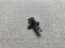 Load image into Gallery viewer, x Brogueing punch pliers
