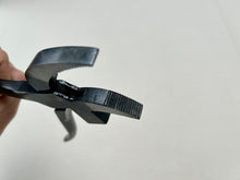 Load image into Gallery viewer, Shoemaker lasting pliers
