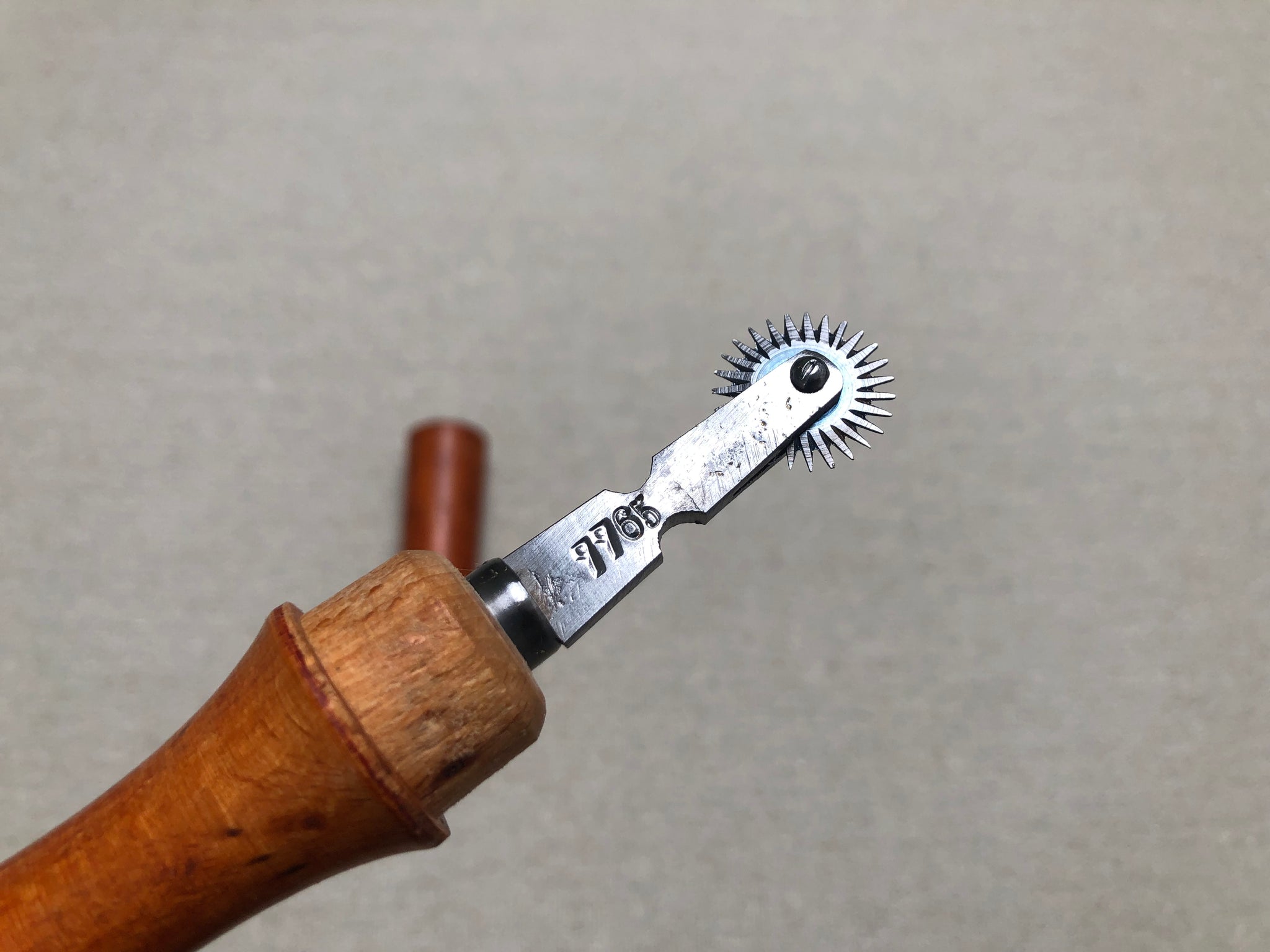 X Stitch Marking Wheel 12 Stitches Per Inch Shoemakercraft X Stitch Marking Wheel 12 Stitches Per Inch Shoemakercraft