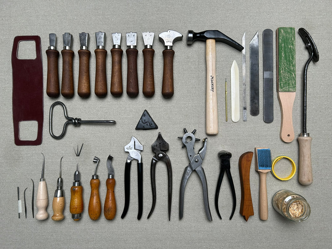 Shoemaker tool set kit for beginners in shoemaking PRO