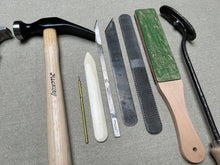 Load image into Gallery viewer, Shoemaker tool set kit for beginners in shoemaking PRO
