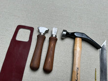 Load image into Gallery viewer, Shoemaker tool set BASIC
