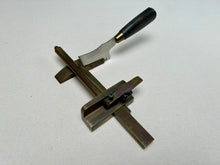 Load image into Gallery viewer, Plough gauge with 2 knifes
