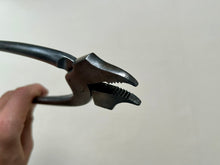 Load image into Gallery viewer, Shoemaker lasting pliers, narrow by Dauerschnitt
