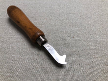 Load image into Gallery viewer, Shoemaker welt knife by Don Carlos
