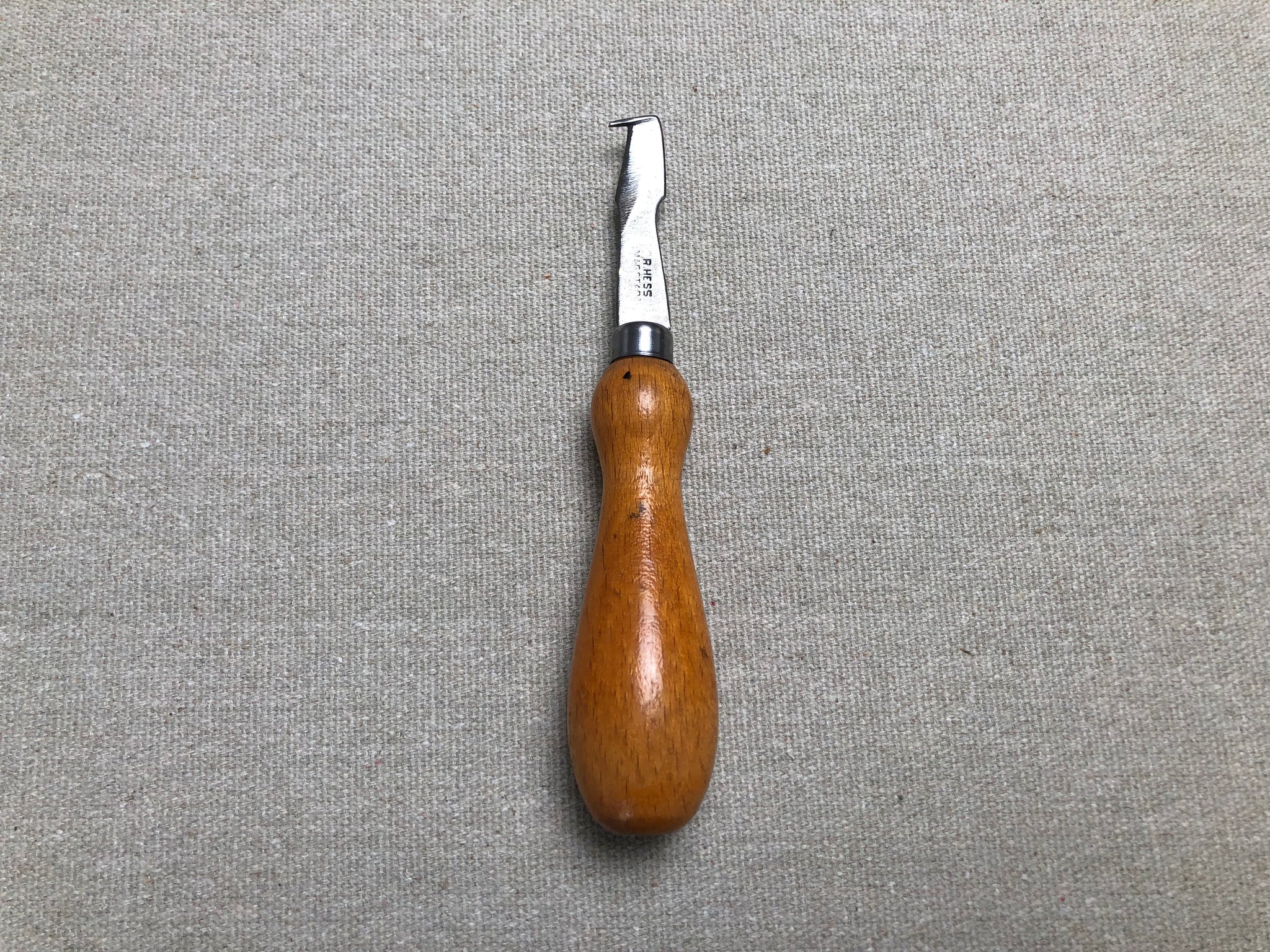 R.Hess ウィール　size25 ドイツ　靴工具 x Sole trimming knife by R.Hess – Shoemakercraft