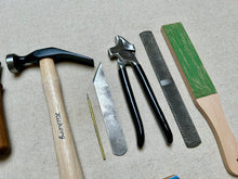 Load image into Gallery viewer, Shoemaker tool set BASIC

