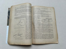 Load image into Gallery viewer, Book "Fachkunde für Schuhmacher" and "Materiallehre, Werkzeug- und Maschinenkunde"
