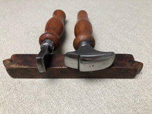Load image into Gallery viewer, Set of irons
