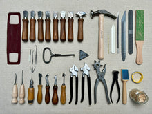 Load image into Gallery viewer, Shoemaker tool set kit for beginners in shoemaking PRO
