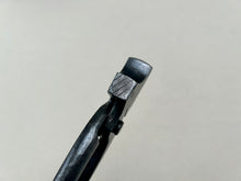 Load image into Gallery viewer, Shoemaker lasting pliers No.4
