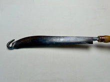 Load image into Gallery viewer, Stock knife by SOUEF, France

