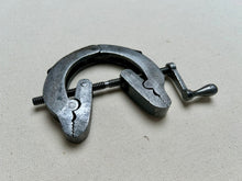 Load image into Gallery viewer, x Waist lasting clamp by Bost Frères
