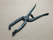 Load image into Gallery viewer, Bunion stretcher pliers
