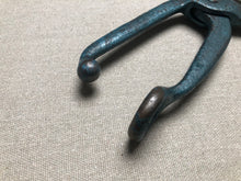 Load image into Gallery viewer, Bunion stretcher pliers
