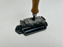 Load image into Gallery viewer, Aglet crimping machine
