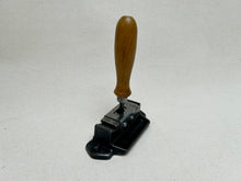 Load image into Gallery viewer, Aglet crimping machine
